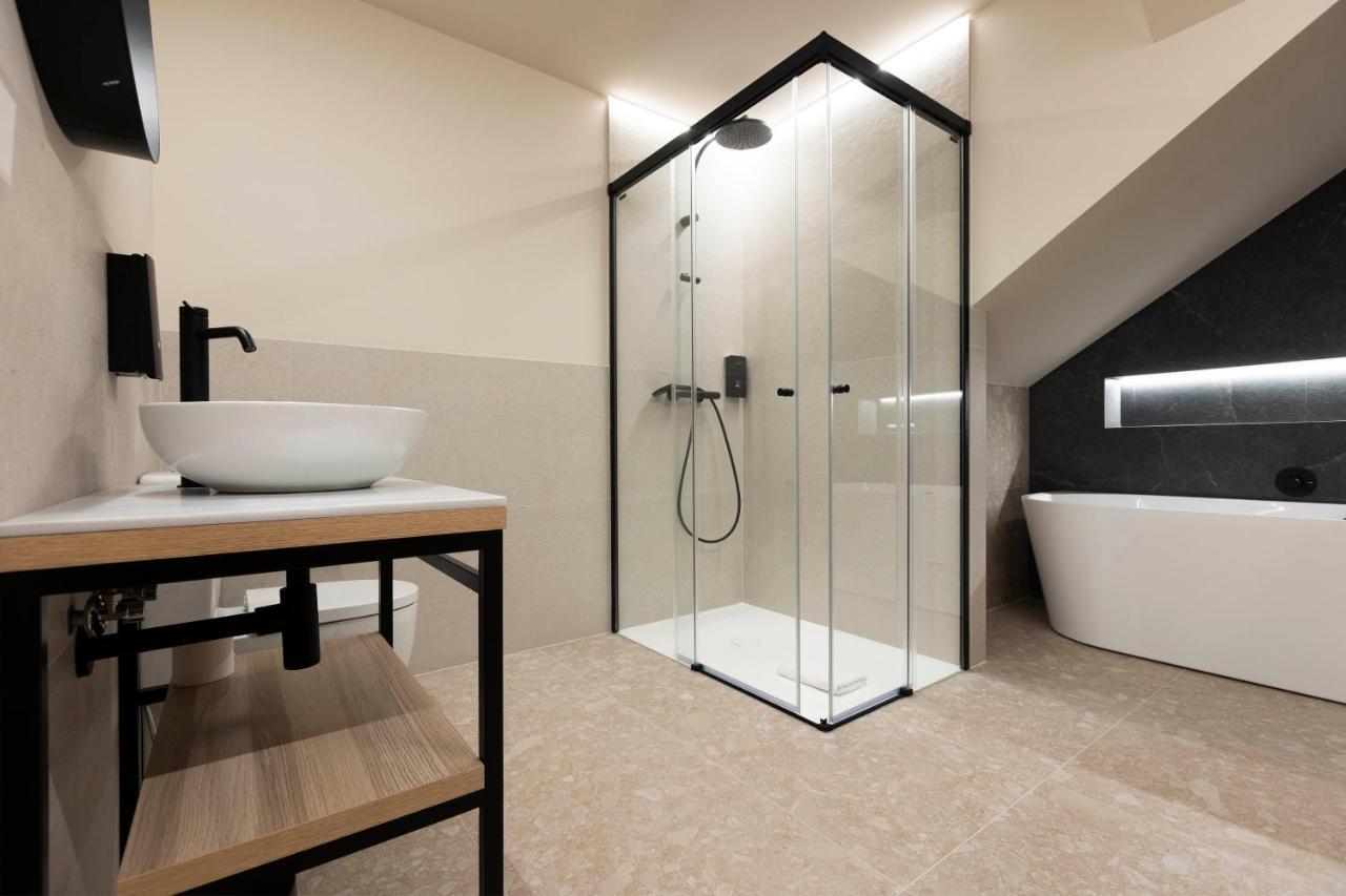 Urbaia Rooms Сан Себастиан Екстериор снимка